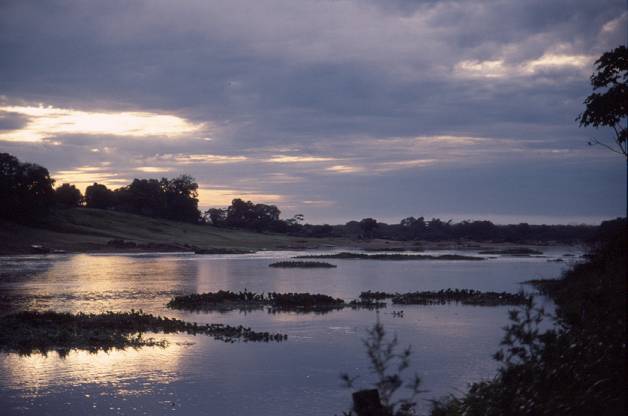 De Río San Martín bij
zonsopkomst 